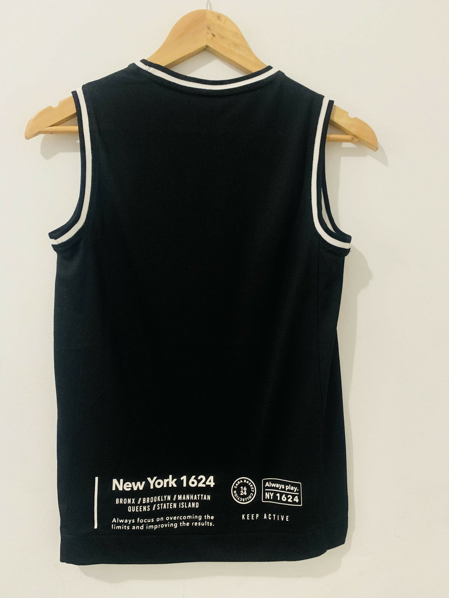 Regata Zara infantil