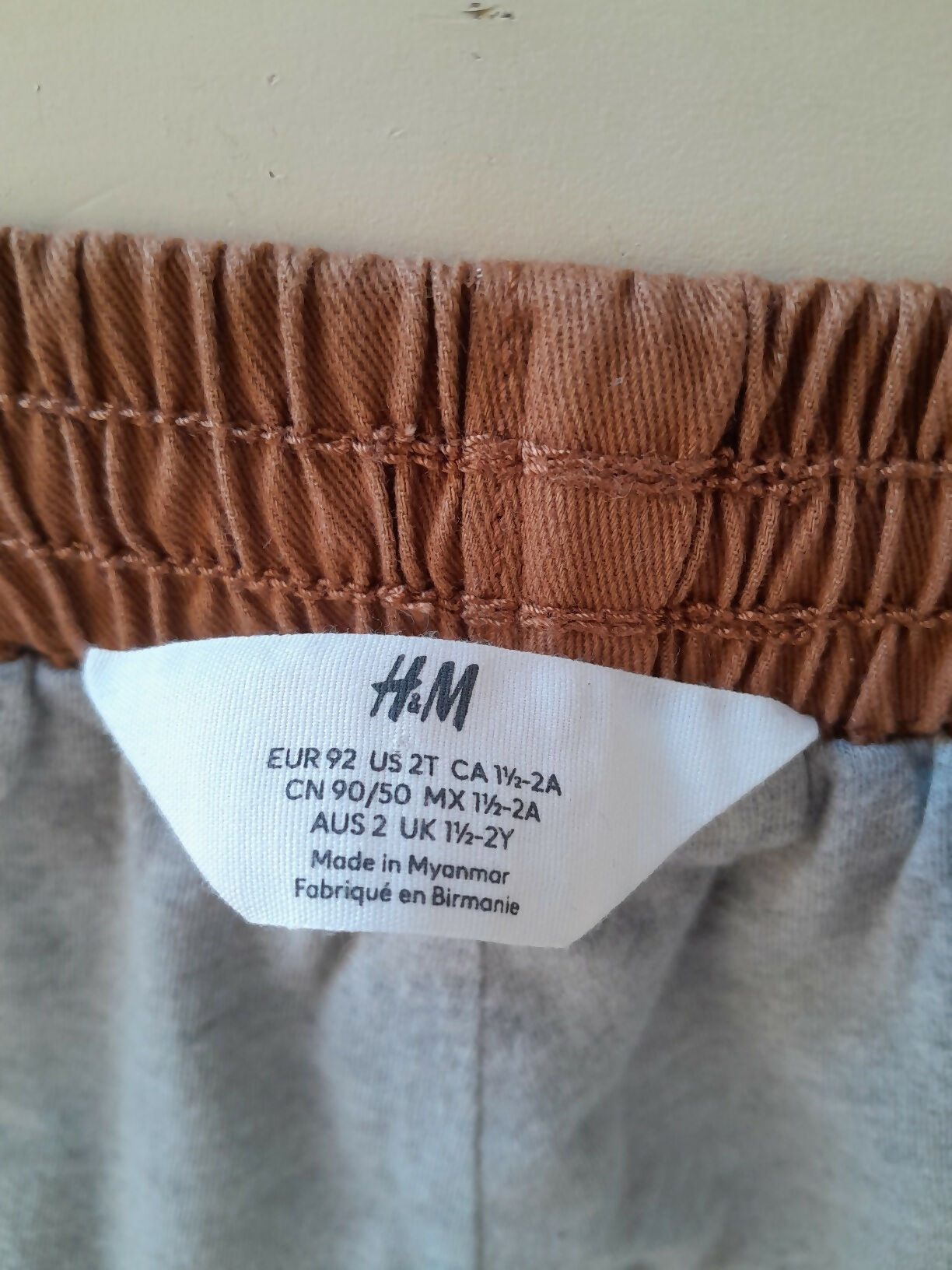 Calça H&M Forrada Caramelo 2 Anos