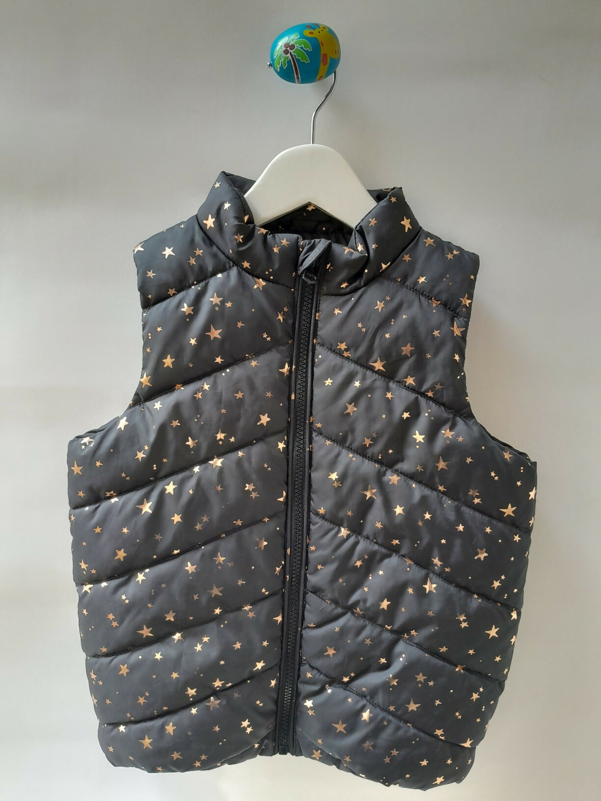 Colete Puffer Infantil Baby Club Preto com Estampa de Estrelas - Tam. 4
