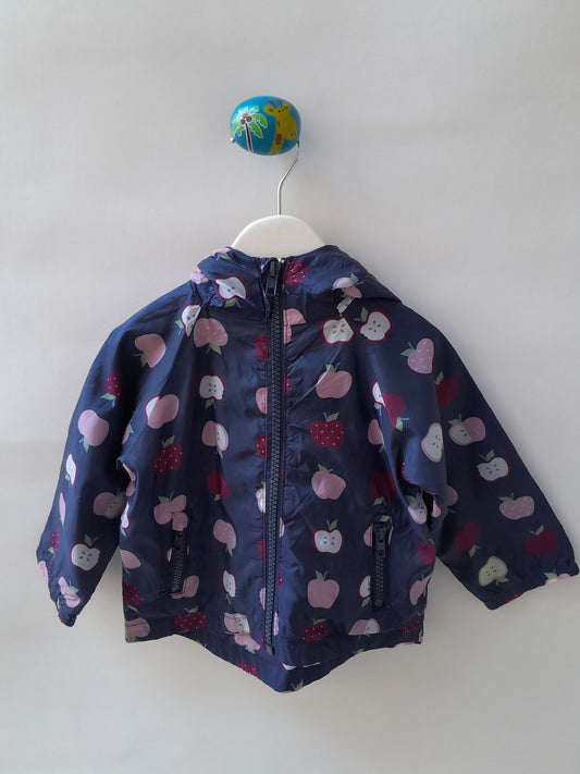 Jaqueta Infantil Tip Top Forrada com Capuz Estampa Maçãs e Morangos - Tam. M