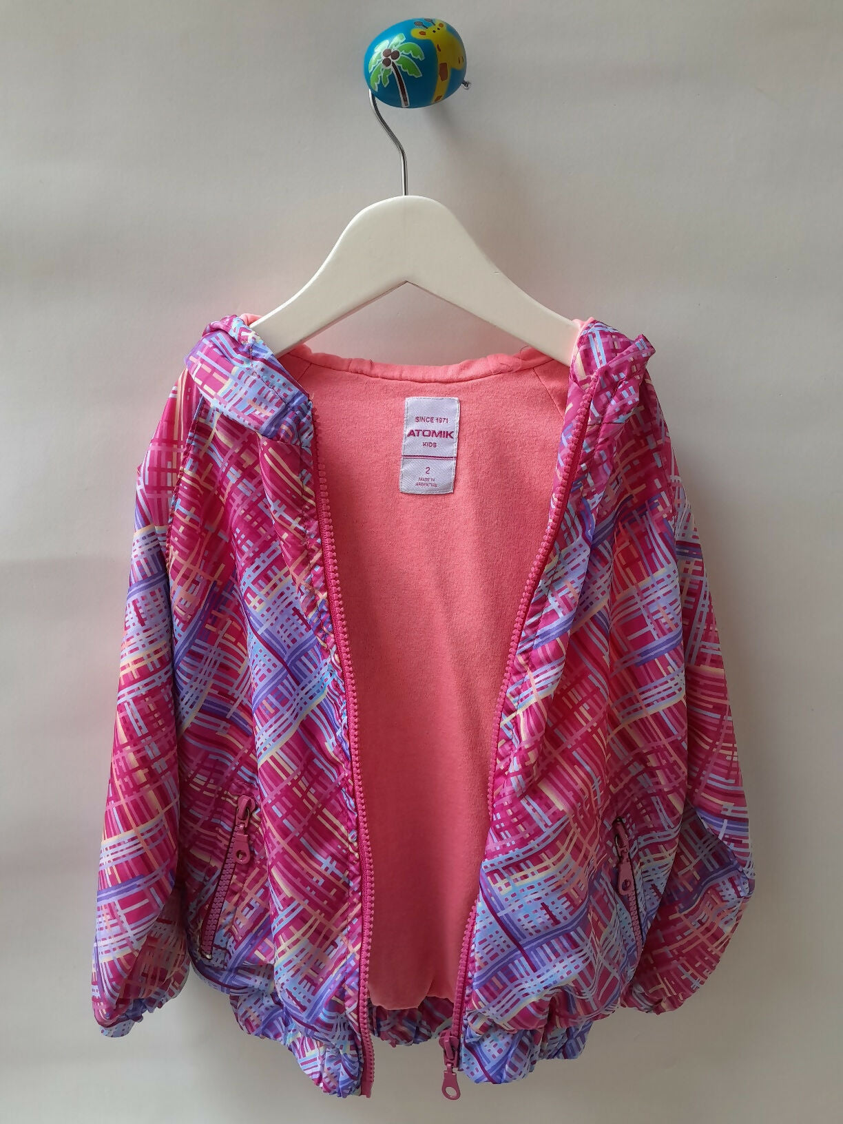 Corta-Vento Infantil Atomik Kids Estampado Rosa com Capuz - Tam 2