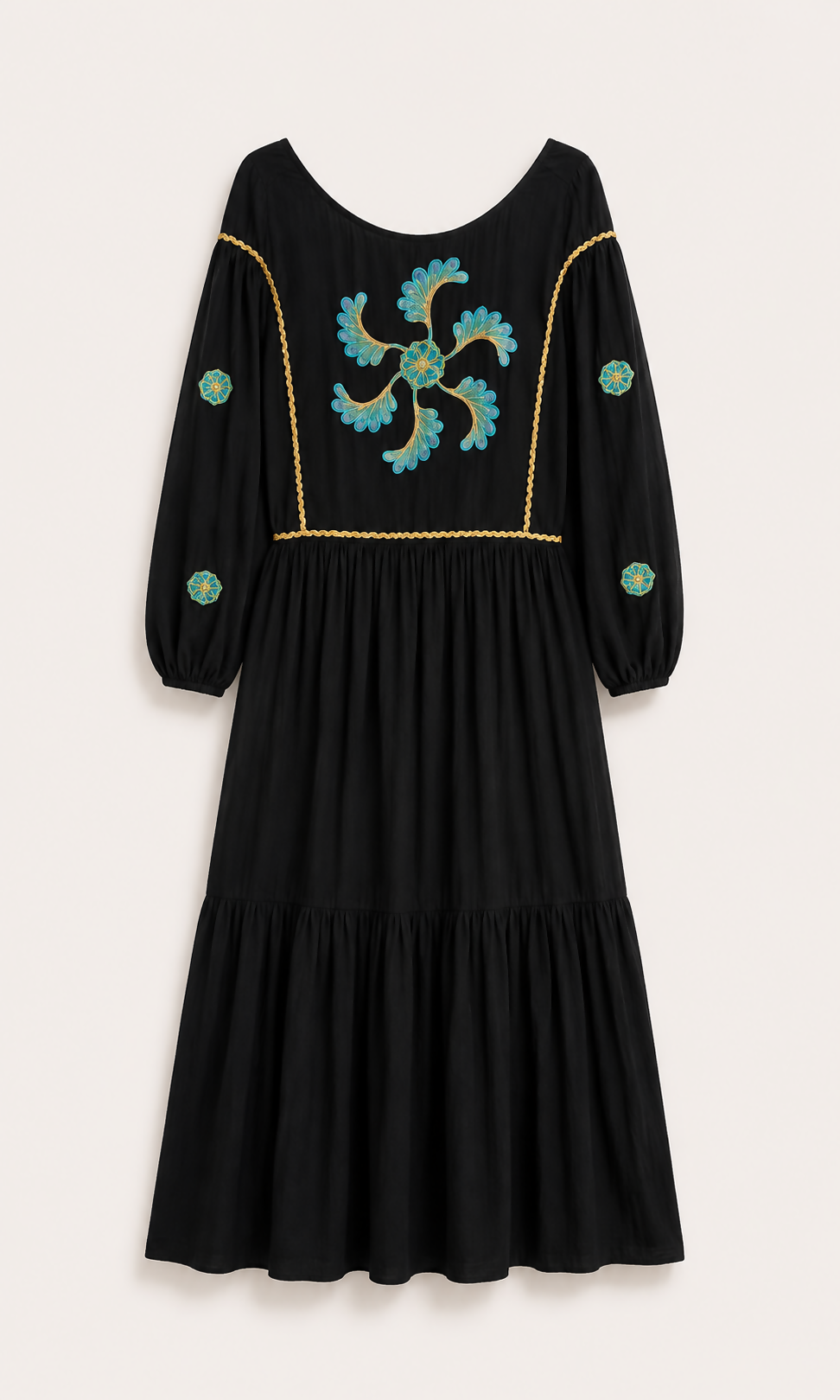 Vestido Preto Bordado
