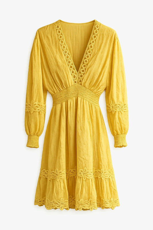 Vestido Amarelo C/ Detalhes de Renda