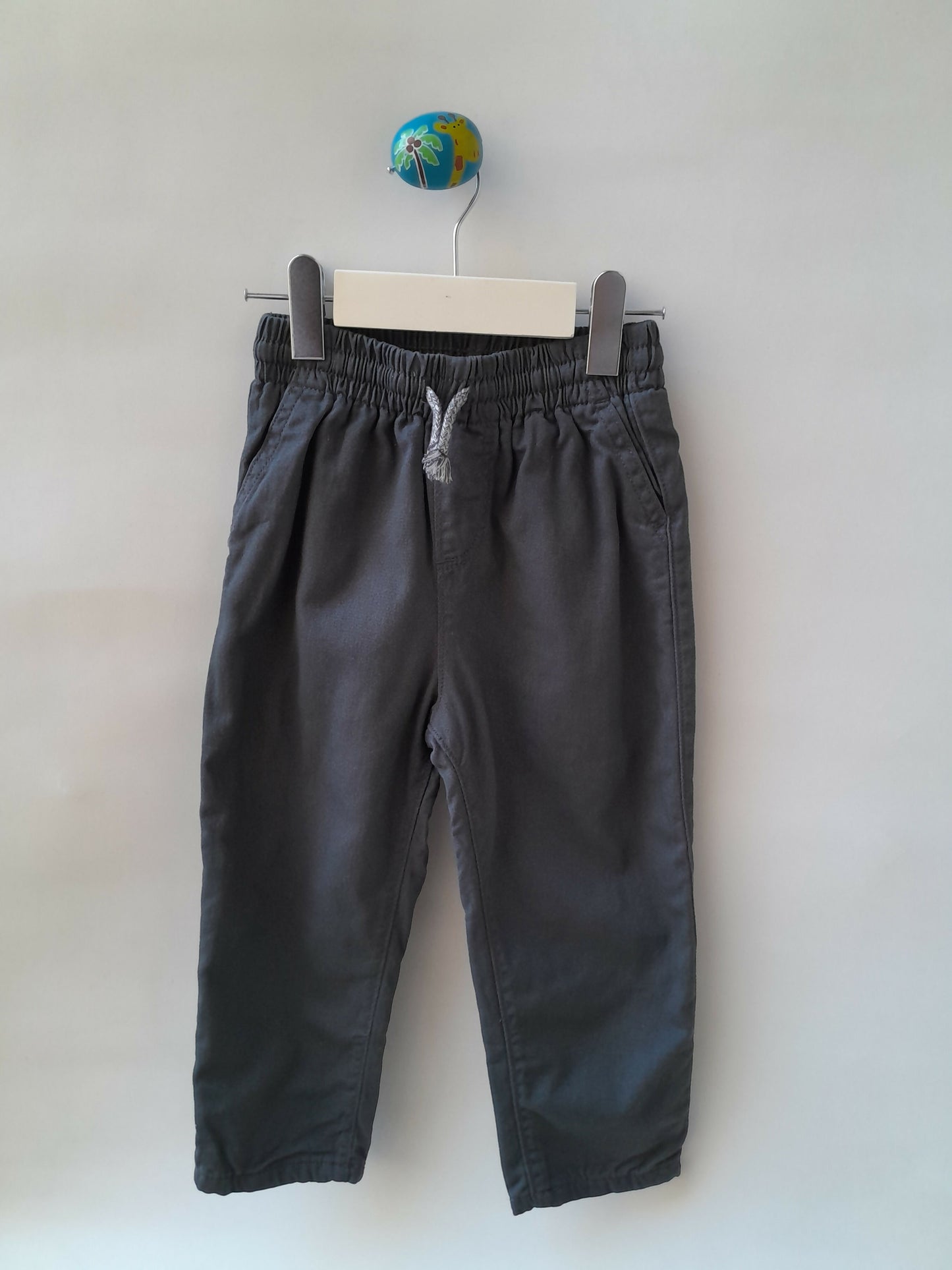 Calça H&M Forrada Cinza Chumbo 2 Anos