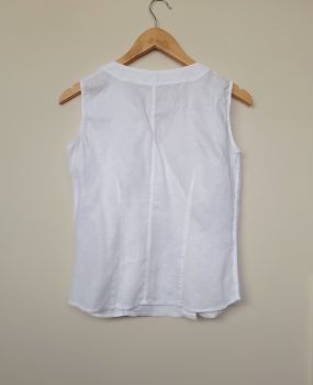 Blusa de linho branco sem mangas - P