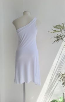 Vestido branco de um ombro só Brooksfield Donna - 38