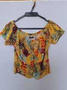 Blusa ciganinha floral